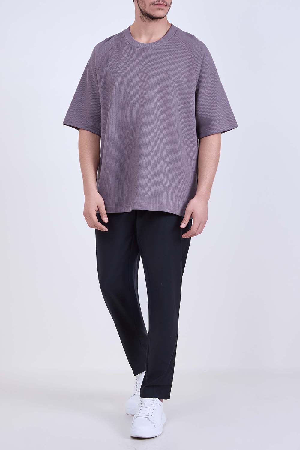 חולצת טי משוחררת